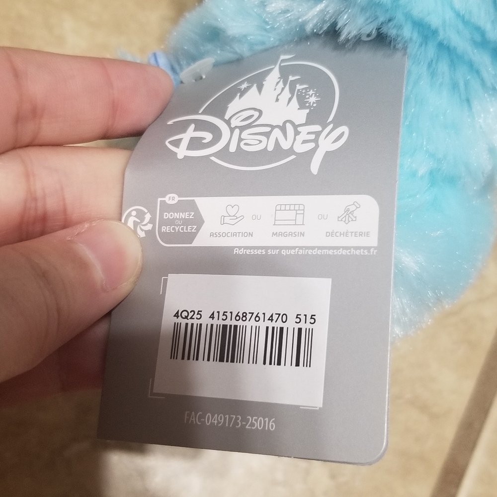 Disney Stitch Fluffy 18 Inch Plush - Picture 4 of 5